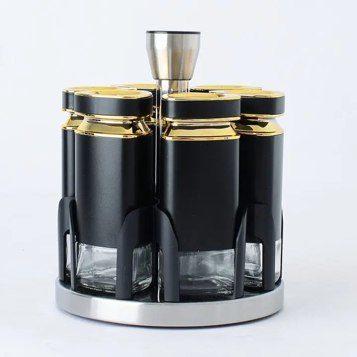 طقم توابل مثلث دوار 7 قطع 